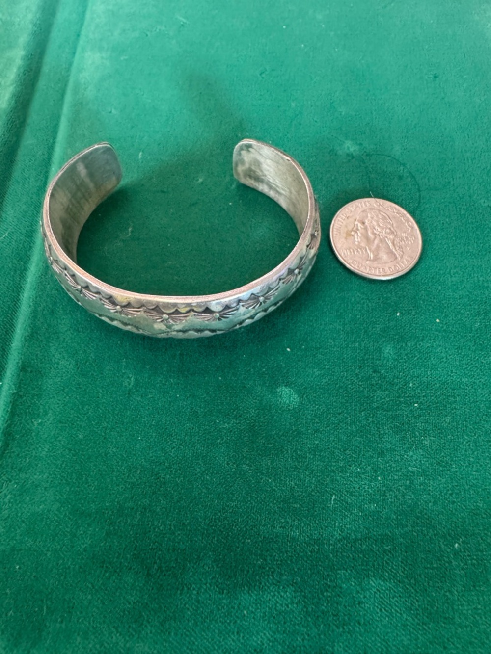 Rare Ida Peyton Navajo Sterling Silver Etched Cuff Bracelet - Picture 5 of 10